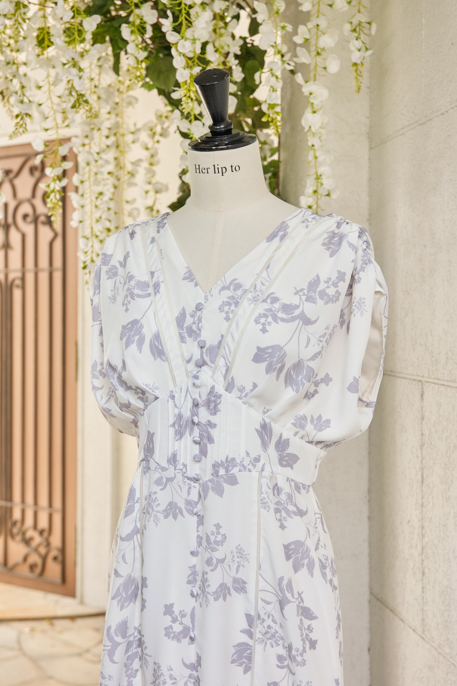 Fubail / Royal Garden Floral Dress