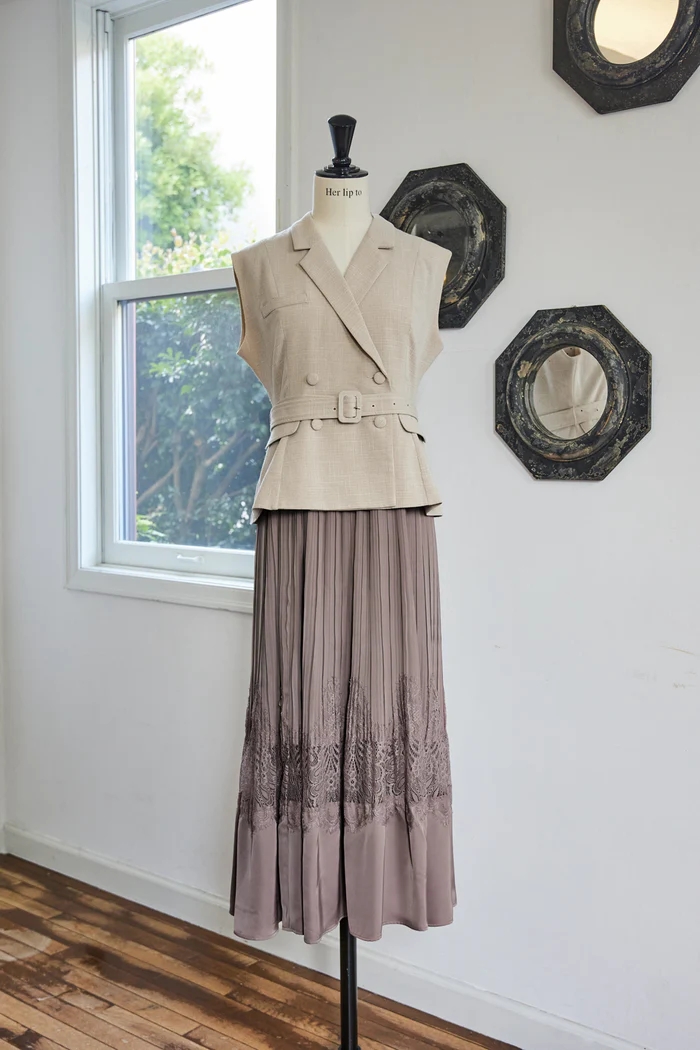 Her lip to Meurice Pleated Lace Dress - ロングワンピース