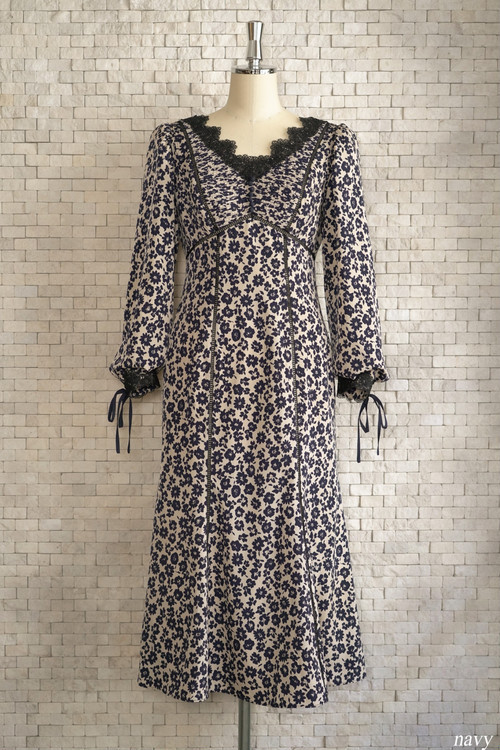 Fubail / Floral Print Lace Trimmed Dress