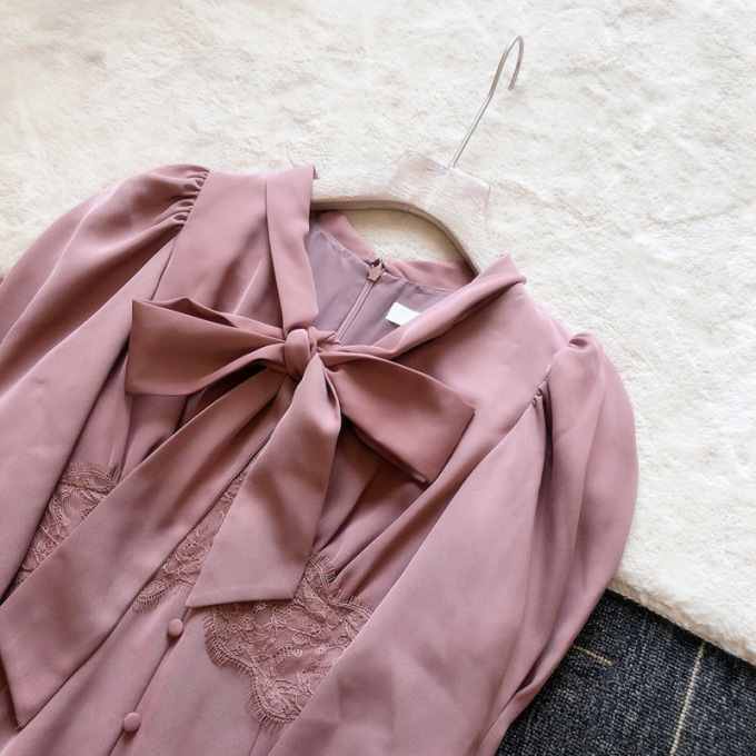 Fubail / Mademoiselle Bow-Tie Lace Dress